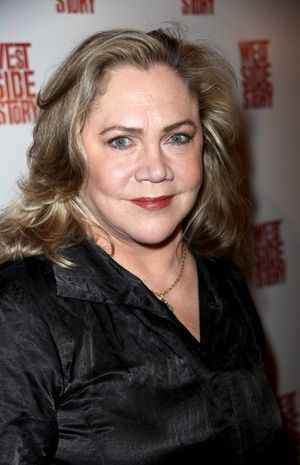 Kathleen Turner Photo