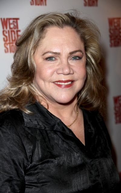 Kathleen Turner

 Photo