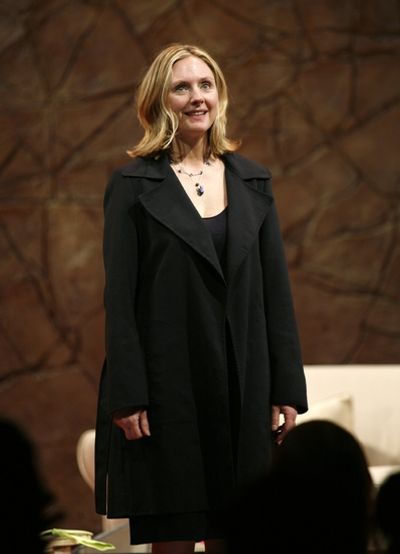 Hope Davis Photo