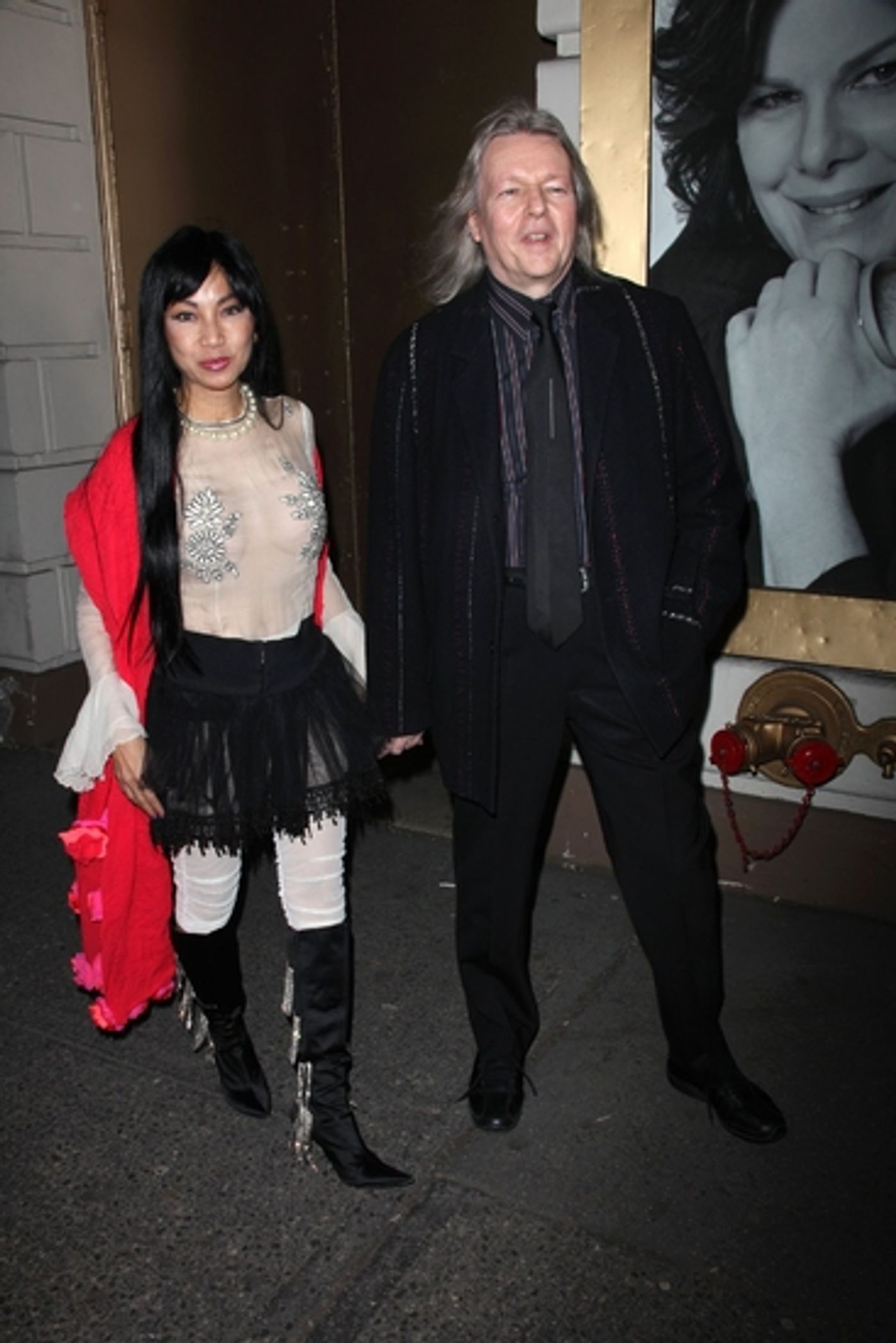 Photo Coverage: GOD OF CARNAGE Opening Night Arrivals on Broadway Photo Coverage: GOD OF CARNAGE Opening Night Arrivals on Broadway Image