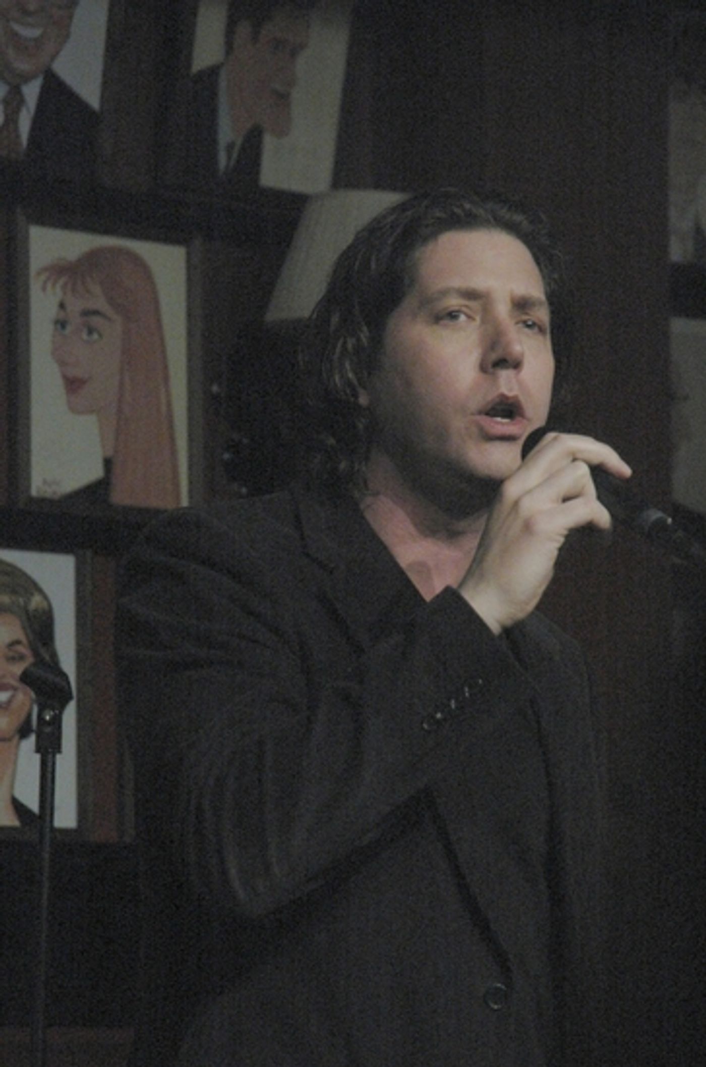 Photo Coverage: James Barbour Welcomes Robert Cuccioli at Sardi's  Image