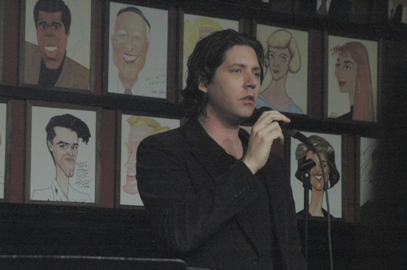 Photo Coverage: James Barbour Welcomes Robert Cuccioli at Sardi's  Image