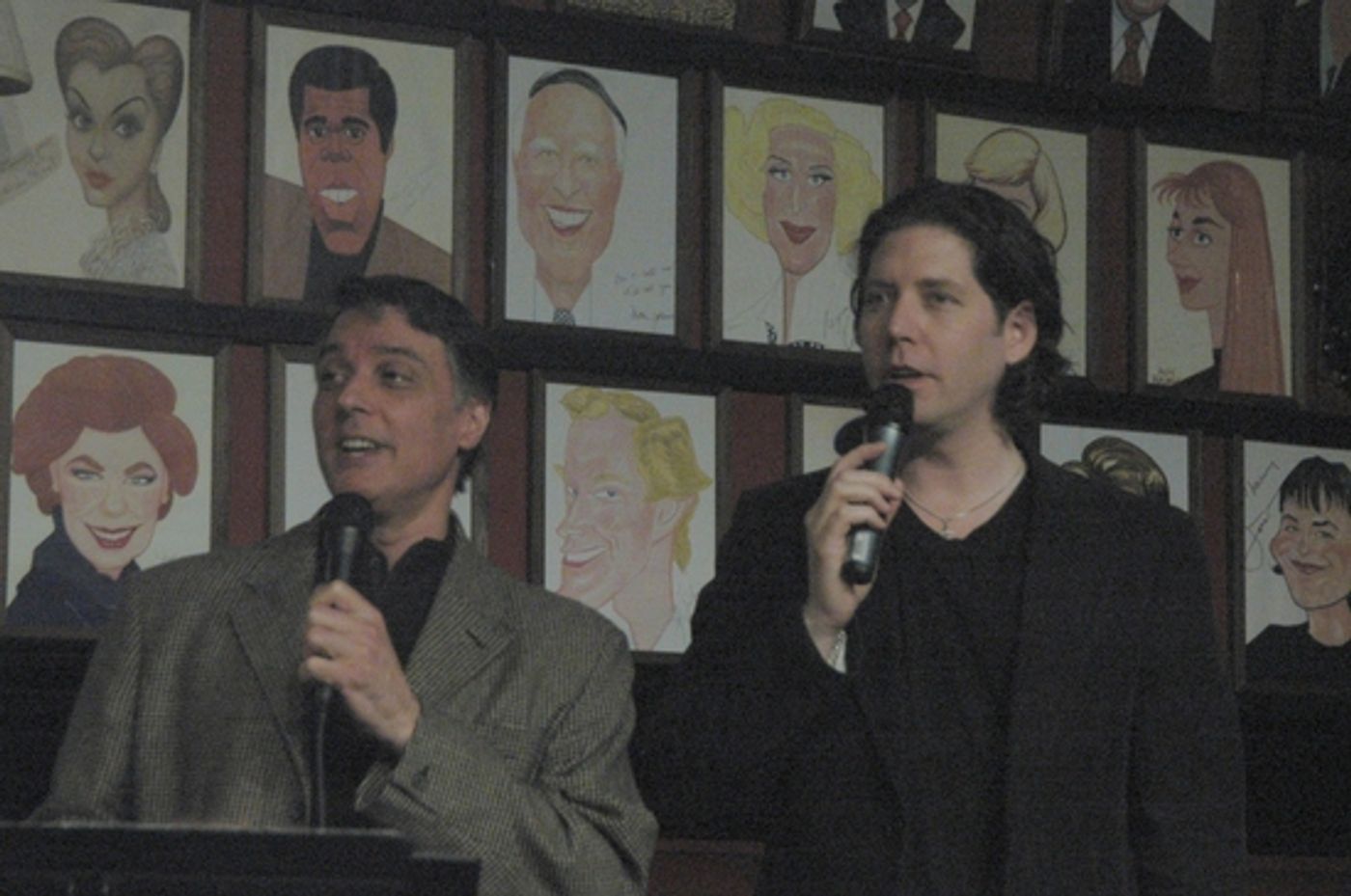 Photo Coverage: James Barbour Welcomes Robert Cuccioli at Sardi's  Image