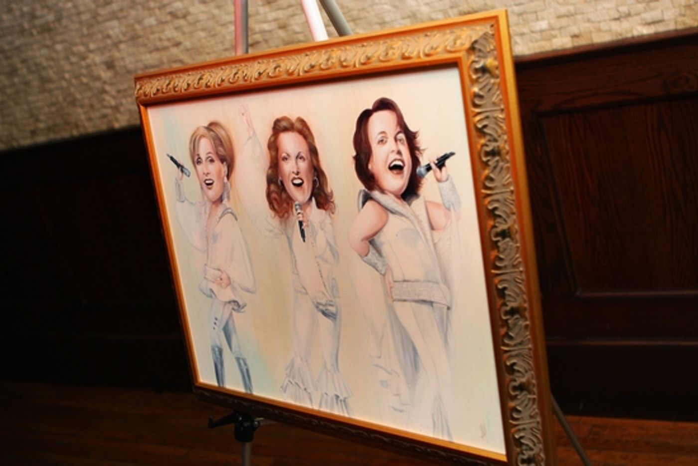 Photo Coverage: MAMMA MIA! 'Wall of Fame' Portrait Unveiled at Tony's DiNapoli  Image