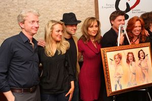 Ben Livingston, Brandi Burkhardt, Chris Peluso, Judy McLane, Sean Allan Krill and Carolee Carmello
@ BroadwayWorld Ben Livingston, Brandi Burkhardt, Chris Peluso, Judy McLane, Sean Allan Krill and Car Photo