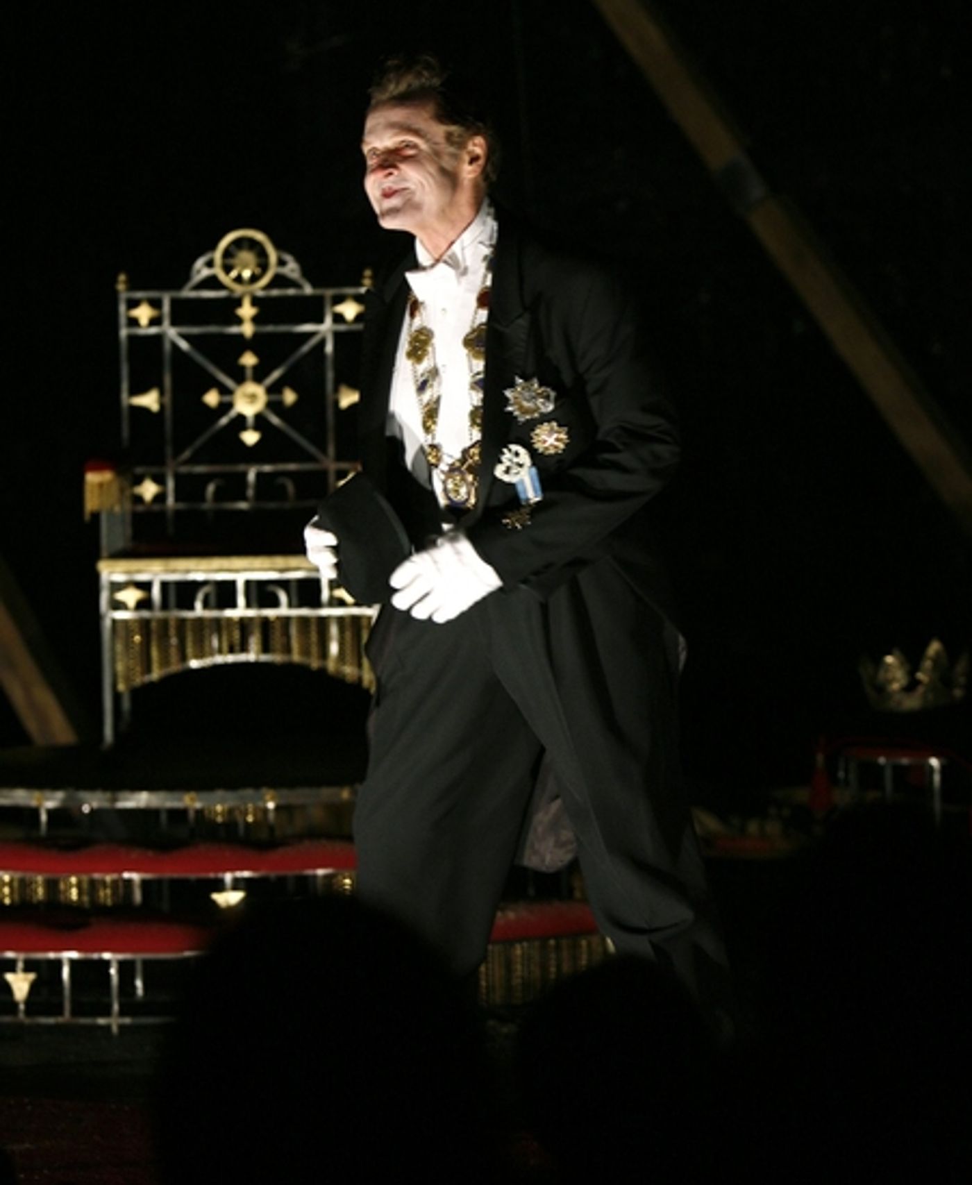 Photo Coverage: EXIT THE KING Curtain Call  Image