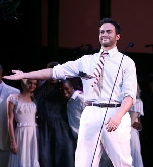 Cheyenne Jackson Photo