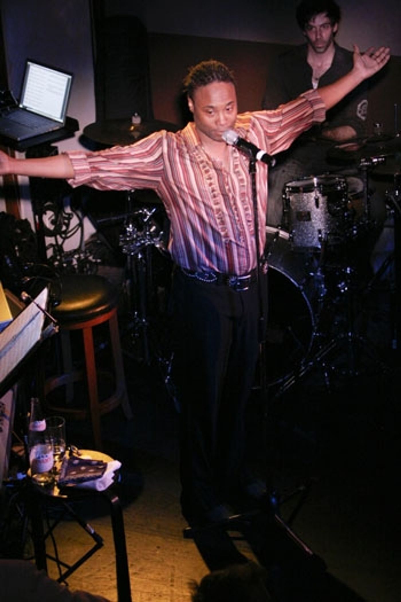 Photo Coverage: Broadway's Billy Porter's 'THE STANDARD' Sings at Upright Cabare  Image