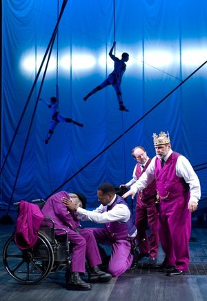  Frank Galati (center) and the cast of Steppenwolf Theatre CompanyÃ¢â‚¬â„¢s Photo