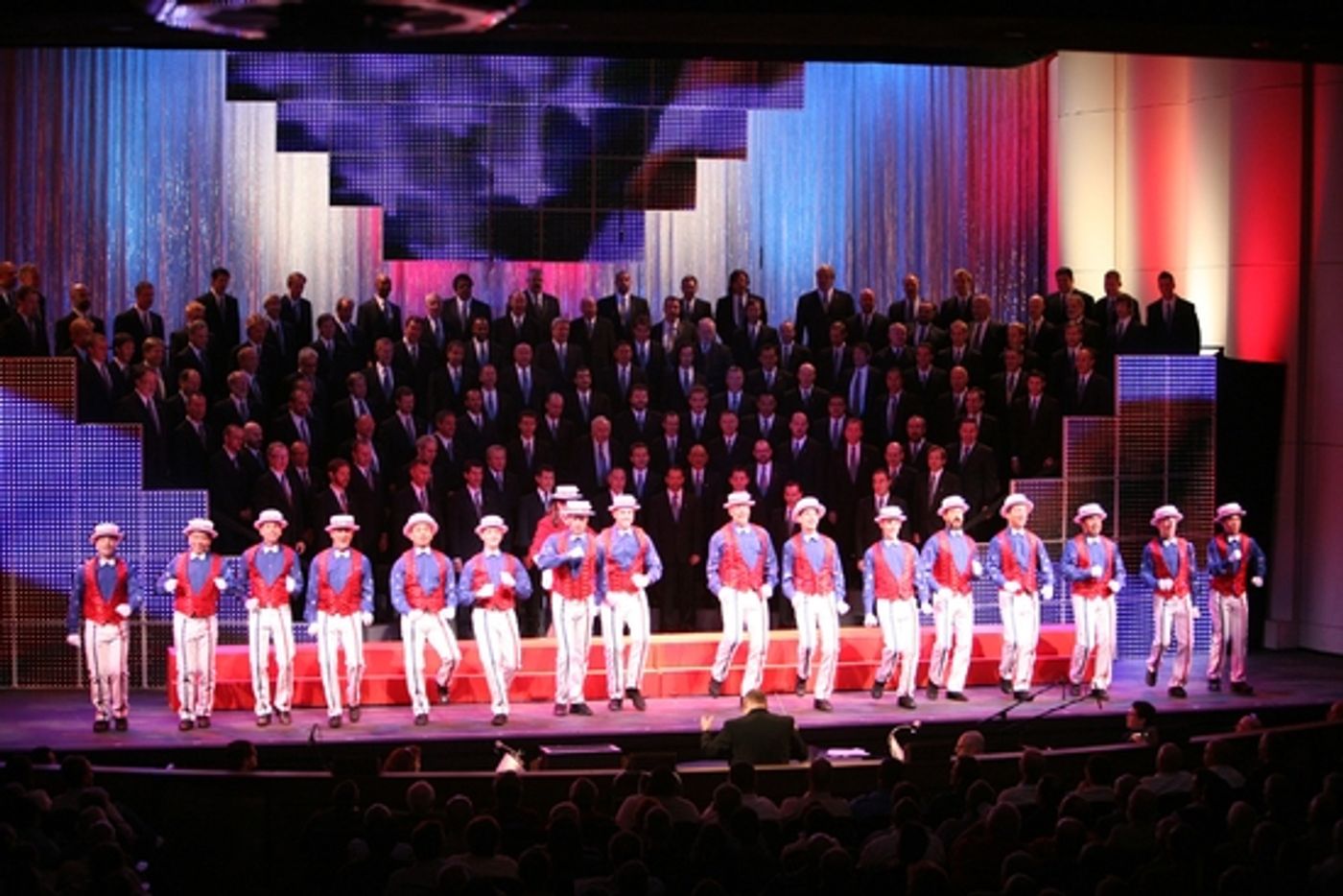 Photo Flash: AND THE AWARD GOES TO...  Image