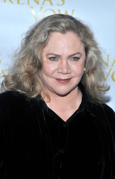 Kathleen Turner Photo