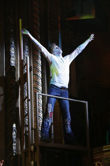 Photos: 'The Sun Shines In' HAIR Returns to Broadway - Opening Curtain Call! — photo 15 of 65