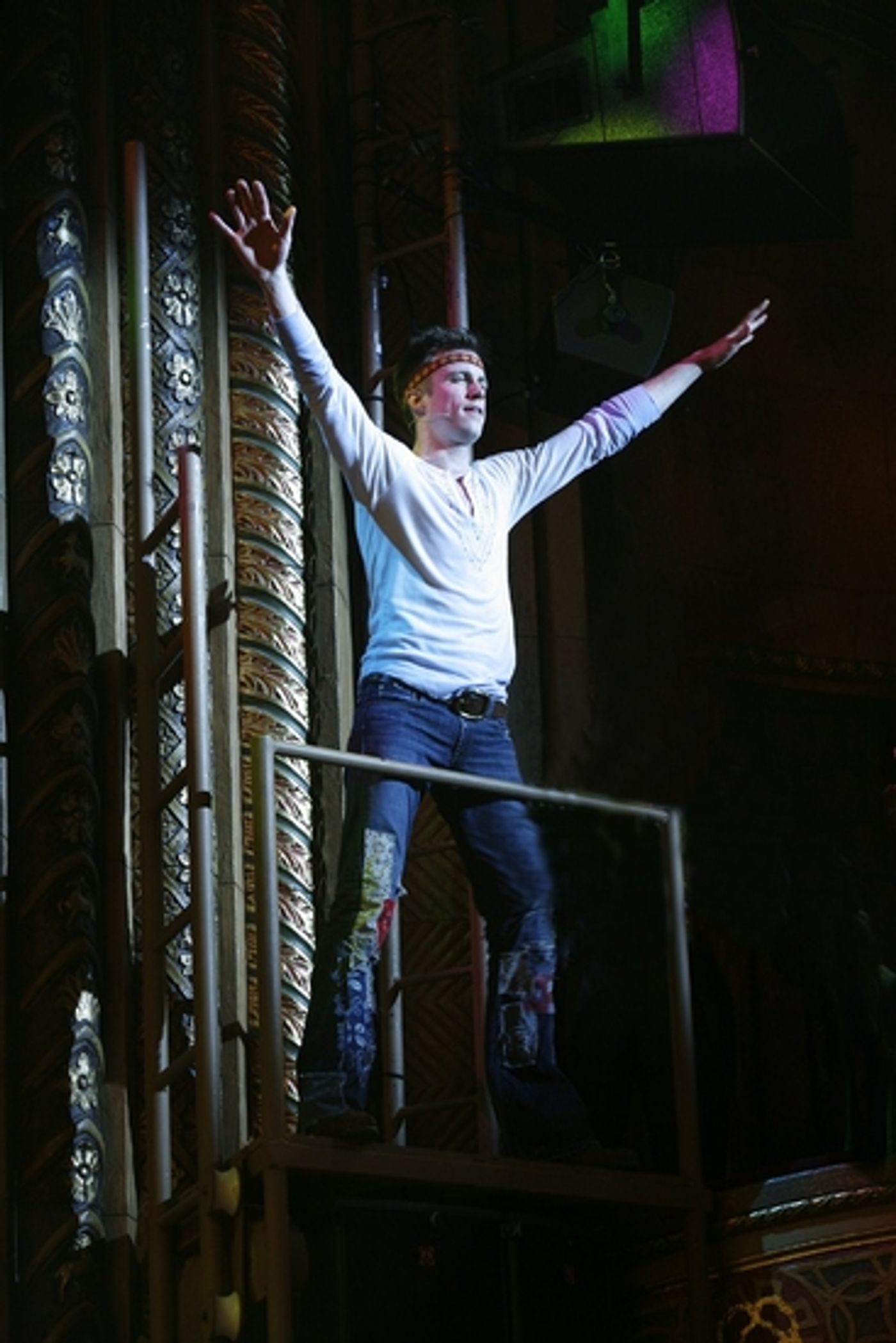 Photo Coverage: 'The Sun Shines In' HAIR Returns to Broadway - Opening Curtain Call!  Image