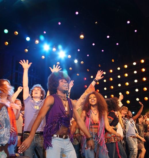 Photos: 'The Sun Shines In' HAIR Returns to Broadway - Opening Curtain Call! — photo 24 of 65