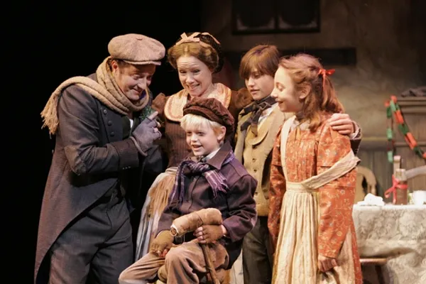 Daniel Blinkoff, Jennifer Parsons, Nickolas Johnston, Karoline Ribak, and Phillip Swa Photo