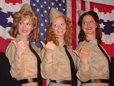 Karie-Lee Sutherland,  Leslie Jo Bissett and Danielle Muething Photo