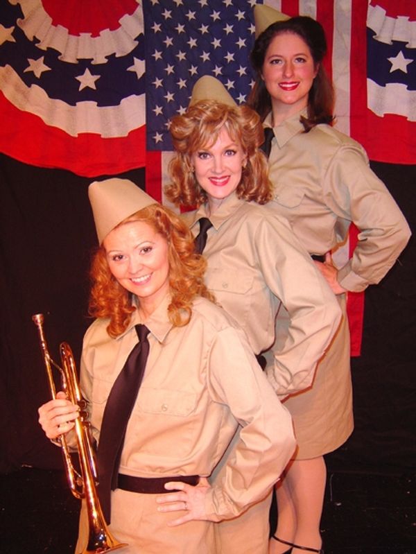 Karie-Lee Sutherland,  Leslie Jo Bissett and Danielle Muething Photo
