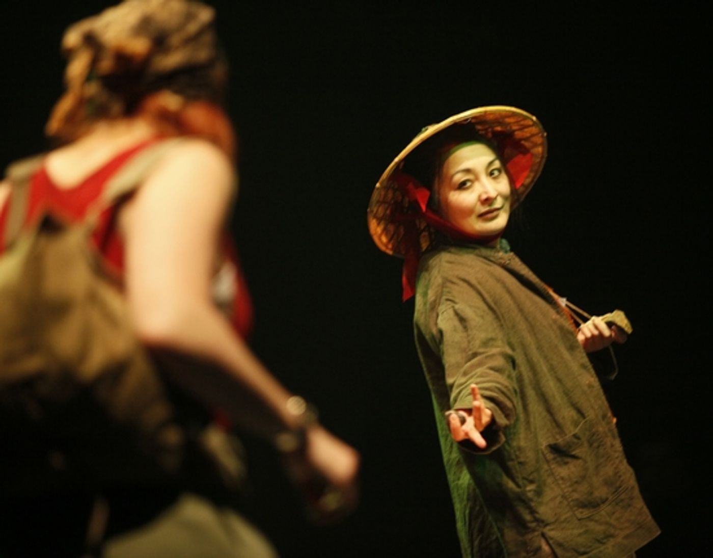 Photo Flash: GHOSTWRITTEN At Goodman Theatre 4/4 - 5/3  Image