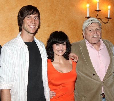 Pablo Schreiber, Carla Gugino and Brian Dennehy Photo
