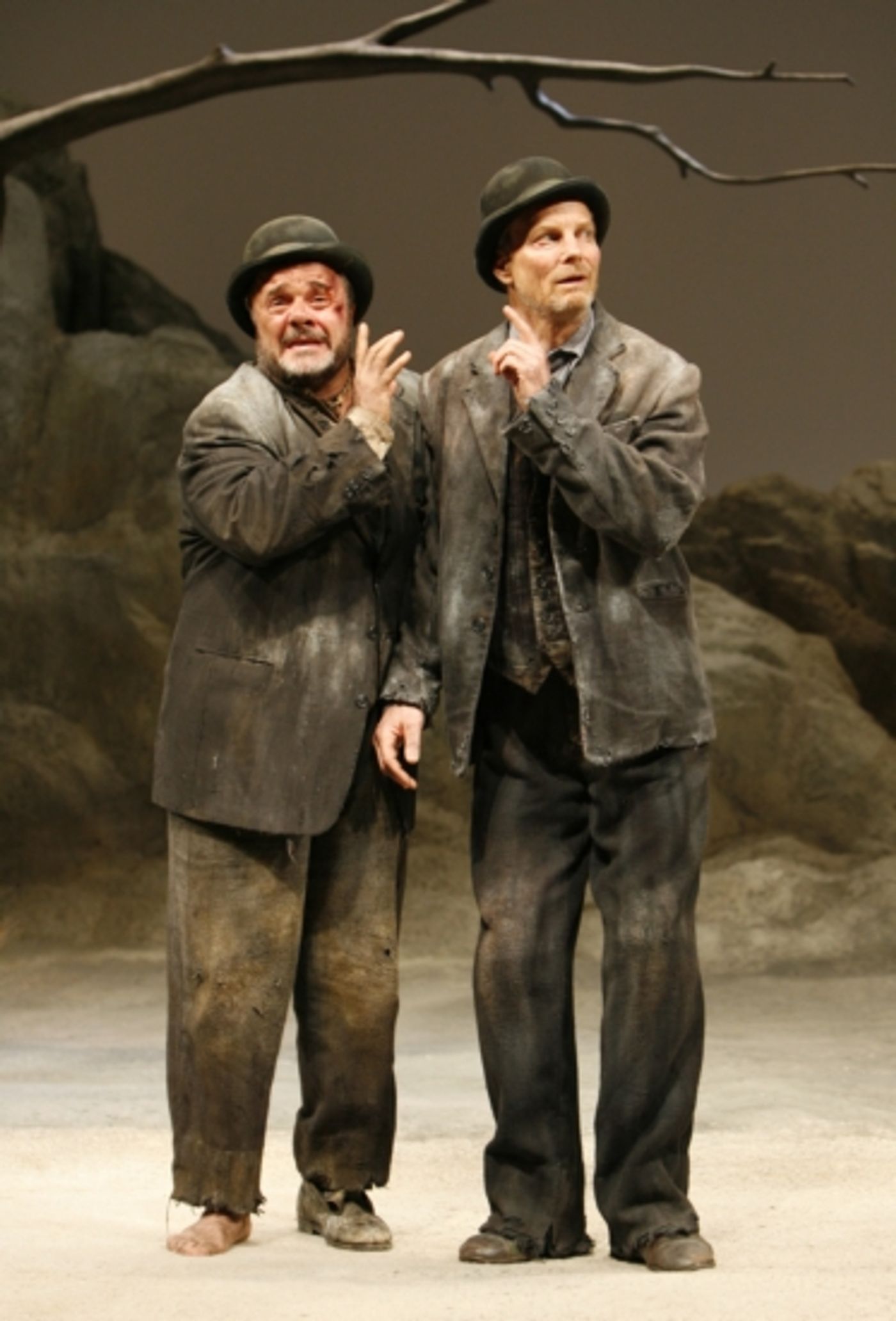 Photo Flash: Roundabout Theater's WAITING FOR GODOT  Image