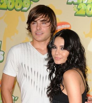 Zac Efron and Vanessa Hudgens @ BroadwayWorld Zac Efron and Vanessa Hudgens Photo