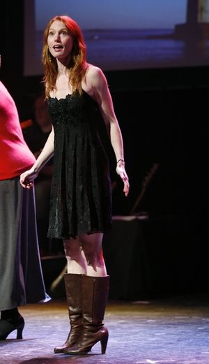 Alicia Witt Photo
