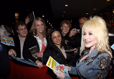 Dolly Parton Photo
