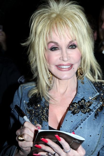 Dolly Parton Photo