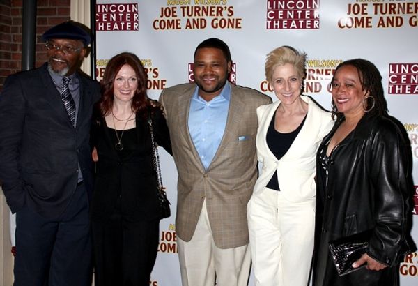 Samuel L. Jackson, Julianne Moore, Anthony Anderson, Edie Falco and S. Epatha Merkers Photo