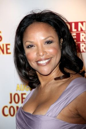Lynn Whitfield Photo