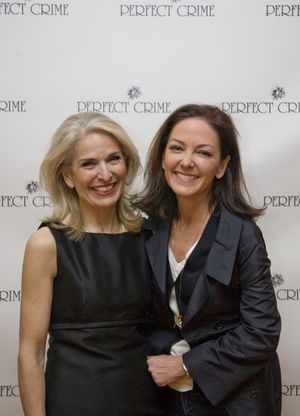 Catherine Russell and her sister, Elle Décor Editor-In-Chief and Top Design judge Margaret Russell @ BroadwayWorld Catherine Russell and her sister, Elle Décor Editor-In-Chief and Top Design judge Photo