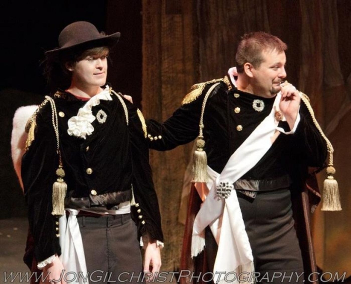 Photo Flash: First Look at Amy Barker, Thomas Eiser & More in SBCT's INTO THE WOODS  Image