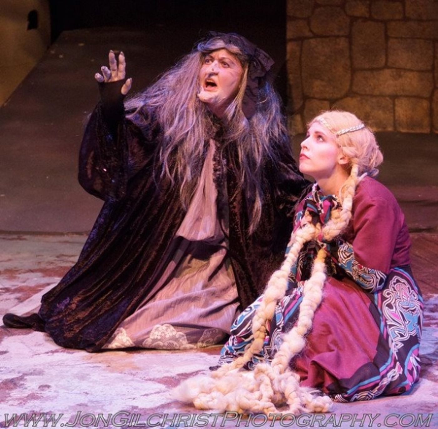 Photo Flash: First Look at Amy Barker, Thomas Eiser & More in SBCT's INTO THE WOODS  Image