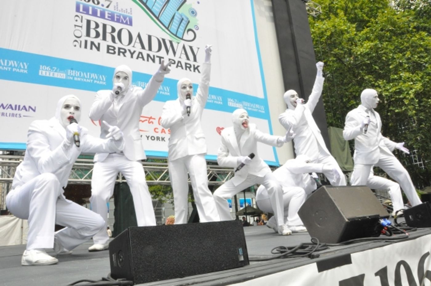 Photo Coverage: FANTASTICKS, VOCA PEOPLE, and More Play Broadway In Bryant Park!  Image