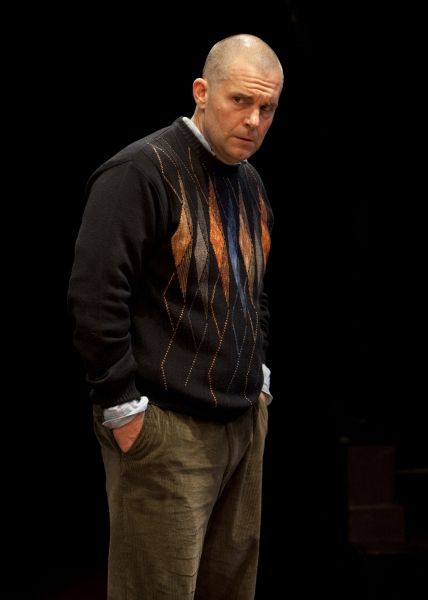 Photo Flash: First Look at The Old Globe's GOD OF CARNAGE  Image