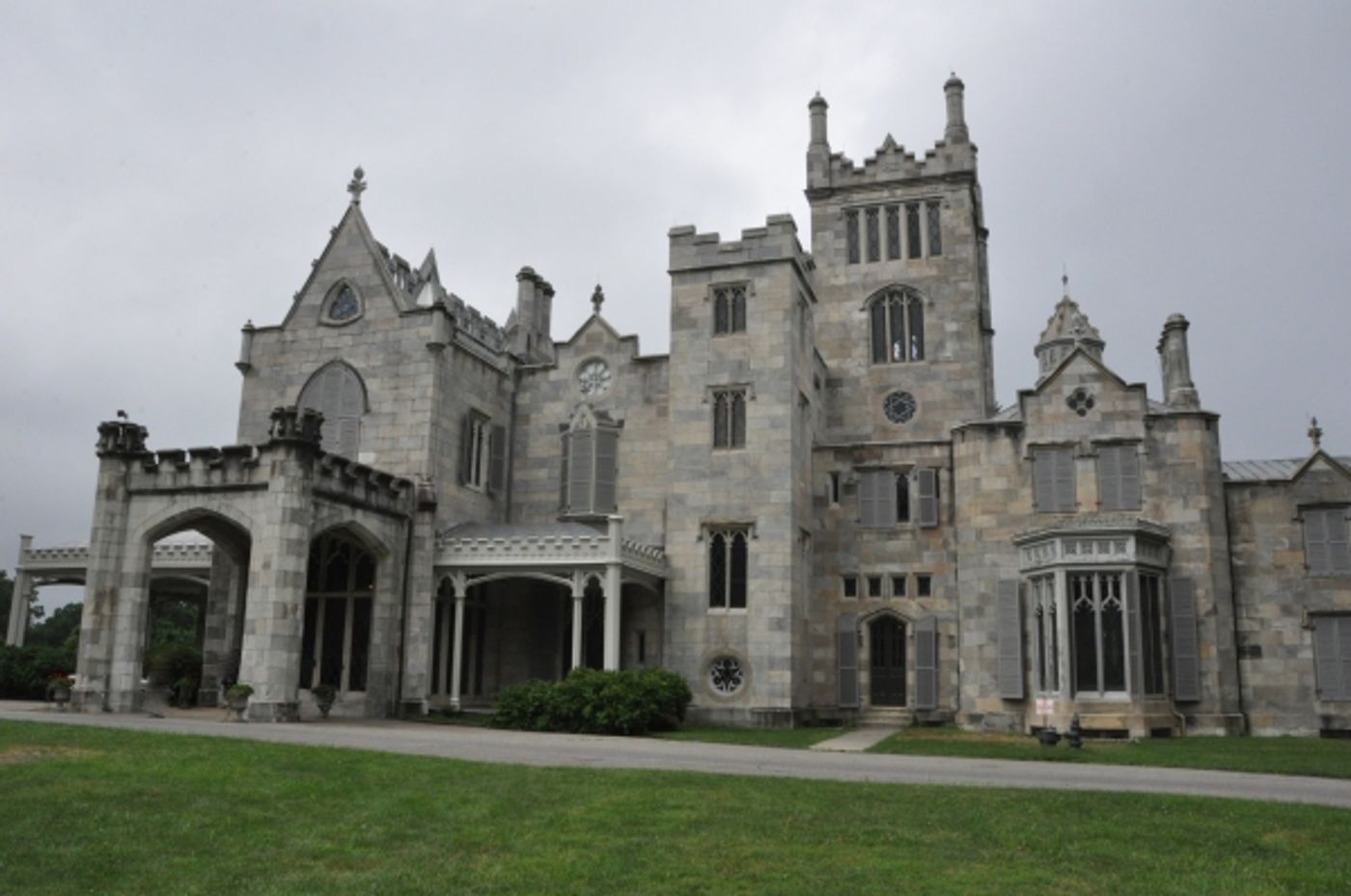 Photo Coverage: Kathryn Leigh Scott, Lara Parker, and More at Dark Shadows Weekend!  Image
