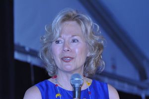 Kathryn Leigh Scott Photo