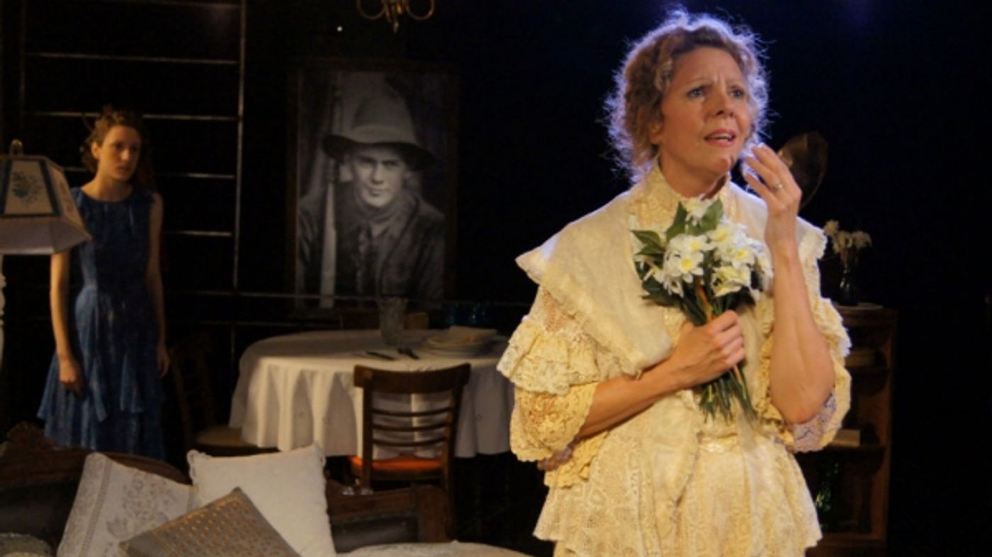 Photo Flash: First Look at Jacqueline Grandt, Ryan Heindl & More in Redtwist's THE GLASS MENAGERIE  Image