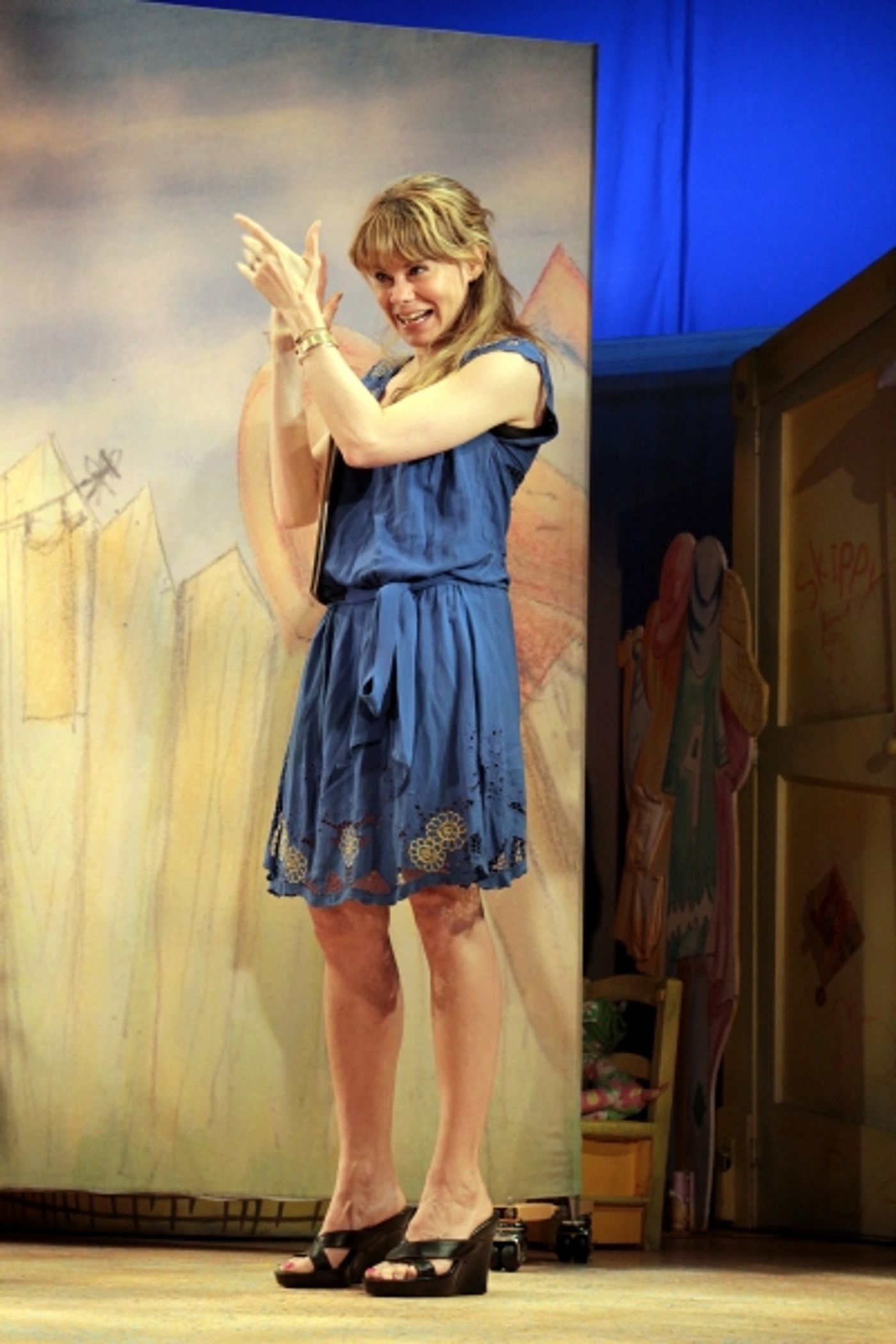 Photo Coverage: PETER AND THE STARCATCHER Cast Visits SKIPPYJON JONES!  Image