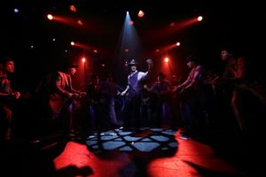 Jarrod Emick with the Cast @ BroadwayWorld Jarrod Emick with the Cast Photo