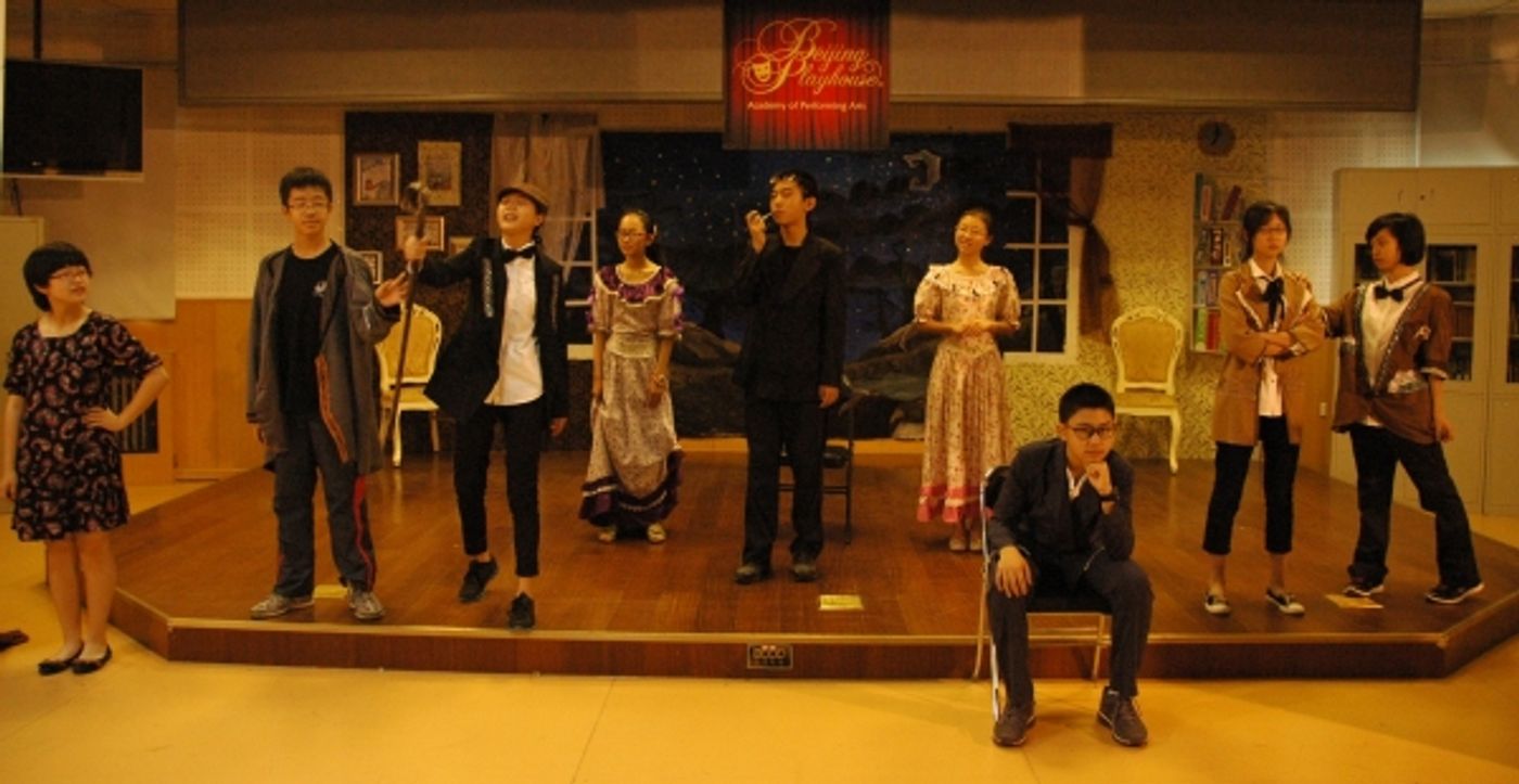 Photo Flash: Beijing Playhouse's SHERLOCK HOLMES AND THE HOUND OF THE BASKERVILLES  Image