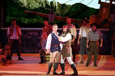 Hunter Foster Photo