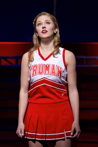 Taylor Louderman Photo