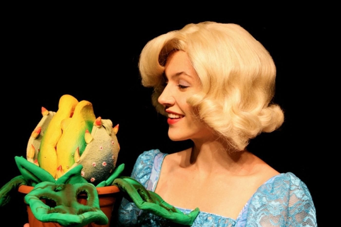 Photo Flash: First Look at James Gardiner, Carolyn Agan & More in Olney's LITTLE SHOP OF HORRORS  Image