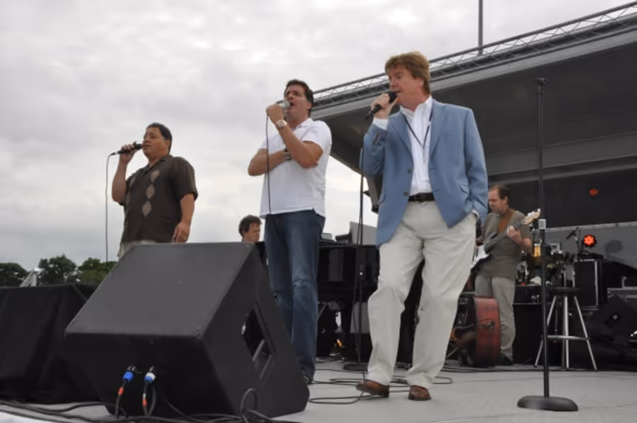 Photo Coverage: New York Tenors Play Long Island!  Image