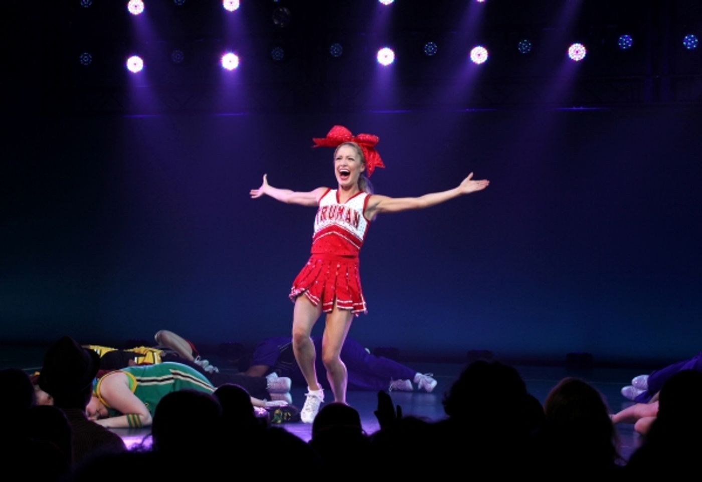 Photo Coverage: BRING IT ON's Spirit-Filled Opening Night Curtain Call! Image