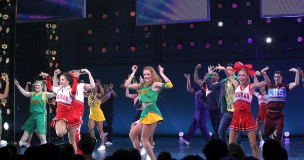 Janet Krupin, Tayor Louderman, Kate Rockwell & Ensemble Cast Photo