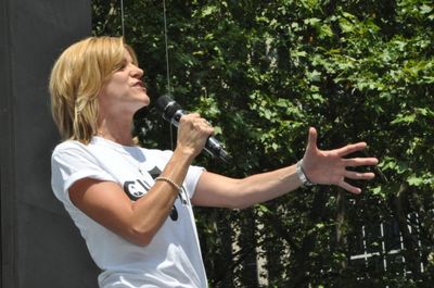 Jenn Colella Photo