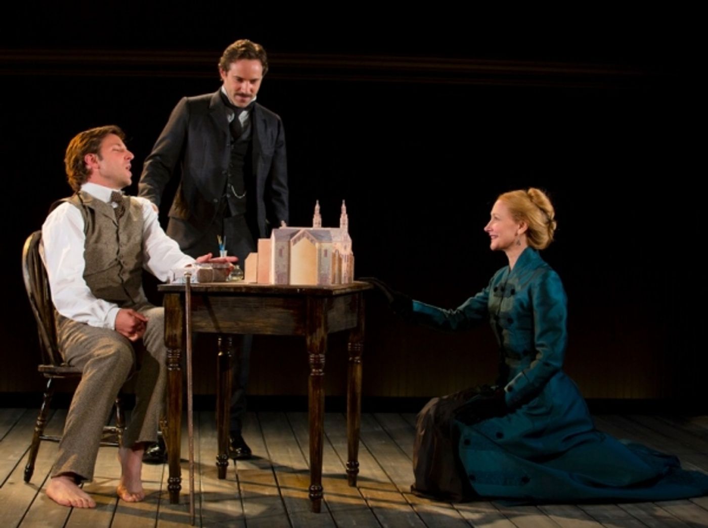 Photo Flash: Bradley Cooper, Patricia Clarkson and More in THE ELEPHANT MAN at Williamstown Theatre Festival  Image
