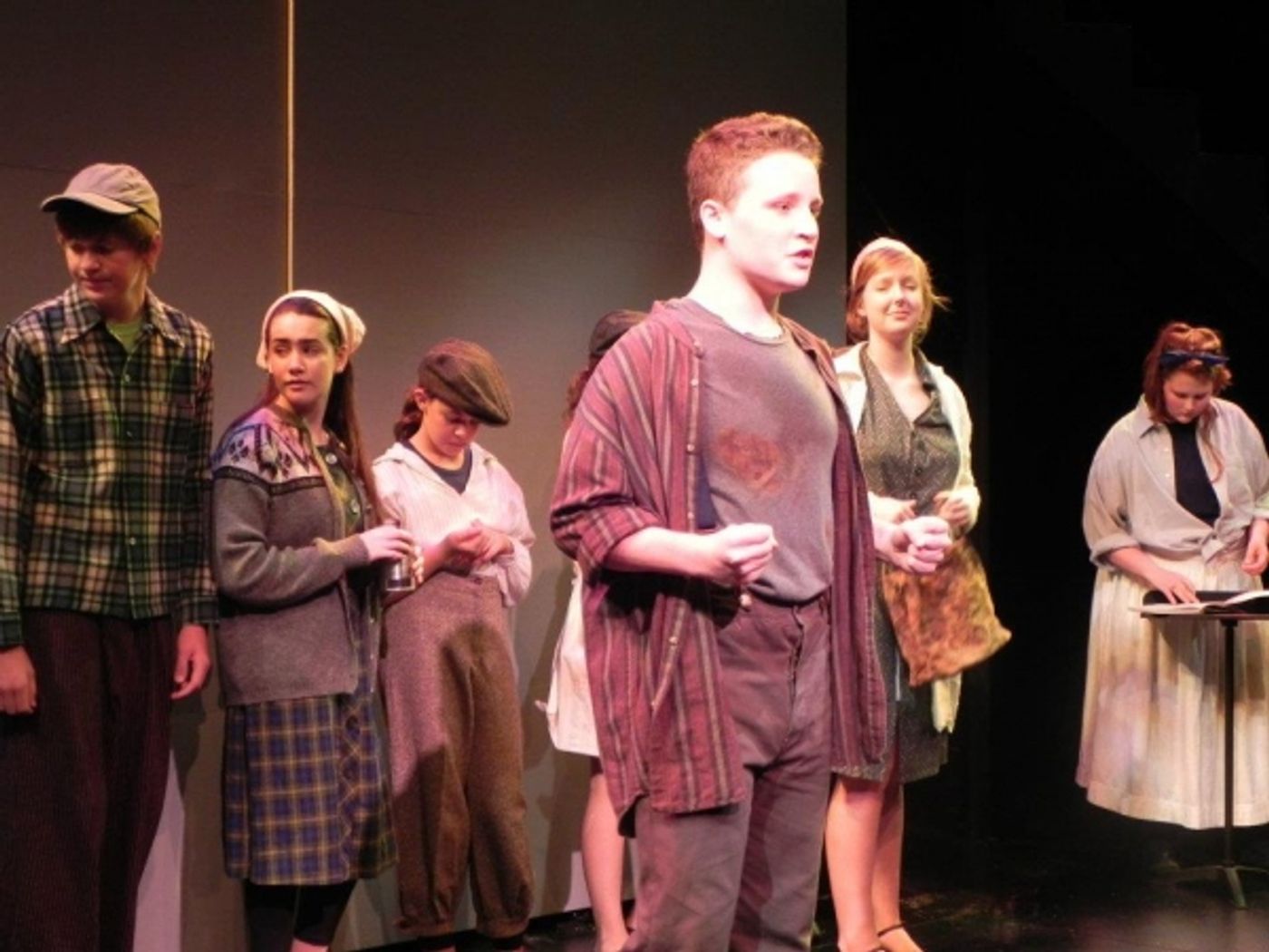 Photo Flash: Hunter Foster Visits URINETOWN Workshop at STAGES St. Louis' Performing Arts Academy Photo Flash: Hunter Foster Visits URINETOWN Workshop at STAGES St. Louis' Performing Arts Academy Image